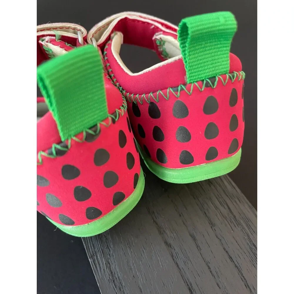 ~ NEW no box, Livie & Luca Watermelon Sandals 4 Kids Girls Velcro Flexible Red